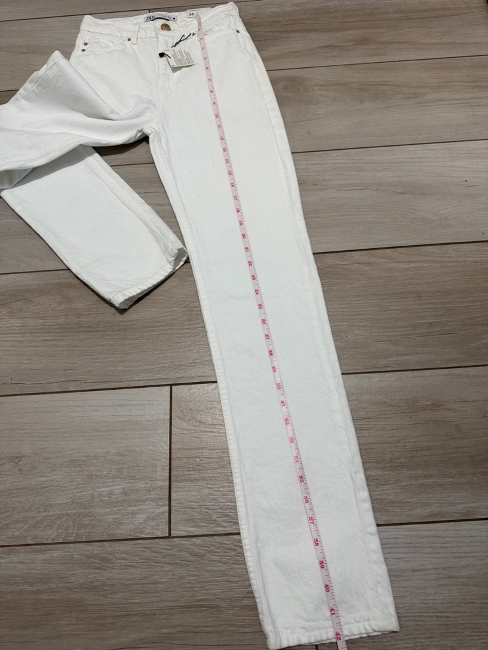 BNWT Zara White High-Rise Women’s Straight Jeans Size 0 - Picture 7 of 7